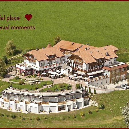 Hotel Amaten Brunico Esterno foto