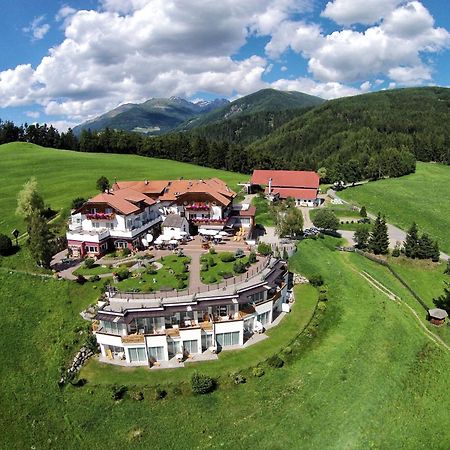 Hotel Amaten Brunico Esterno foto