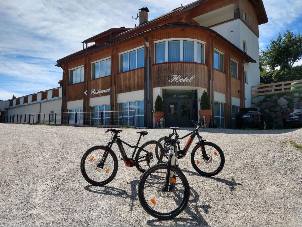 Hotel Amaten Brunico Esterno foto