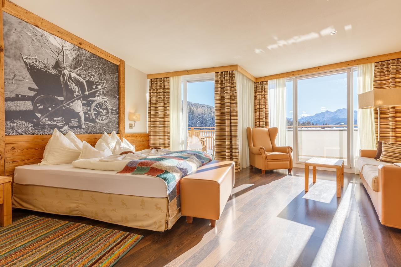 Hotel Amaten Brunico Esterno foto